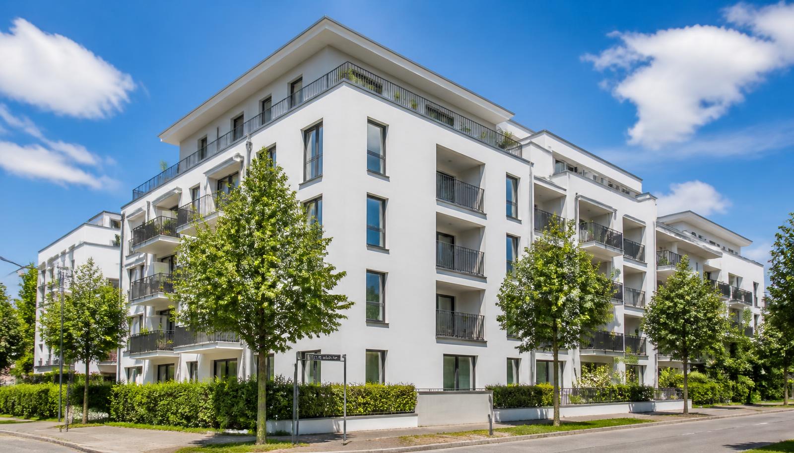 Modernes Mehrfamilienhaus als Beispiel für ein verwaltetes Objekt